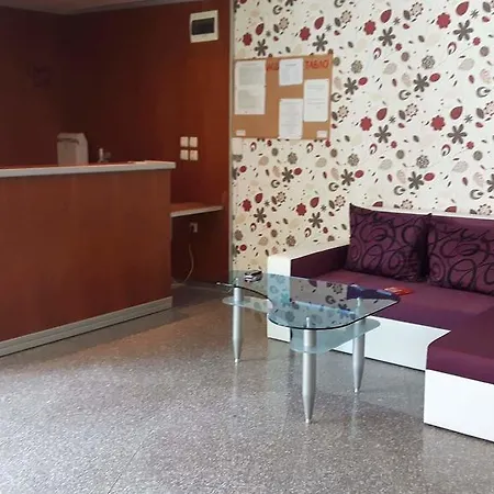 Pacific Apartment