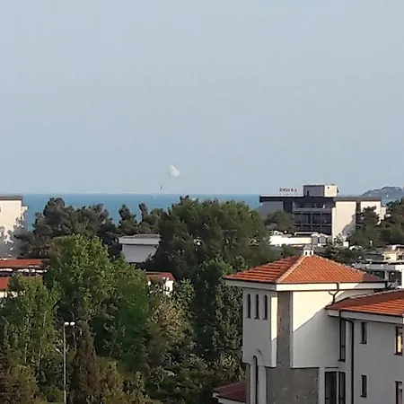 Pacific * Sunny Beach